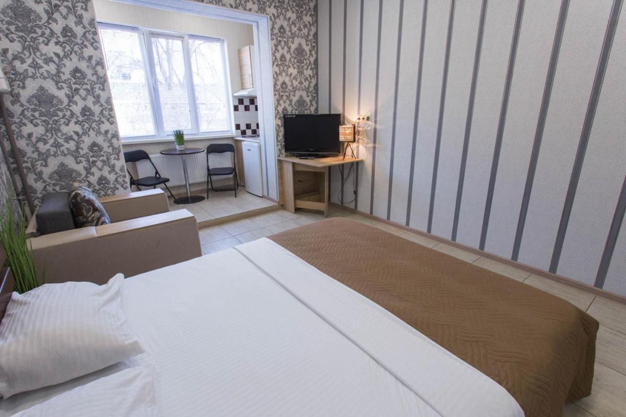 Well Located Studio - Yaroslavska Str. 21 Apartment Харков Екстериор снимка
