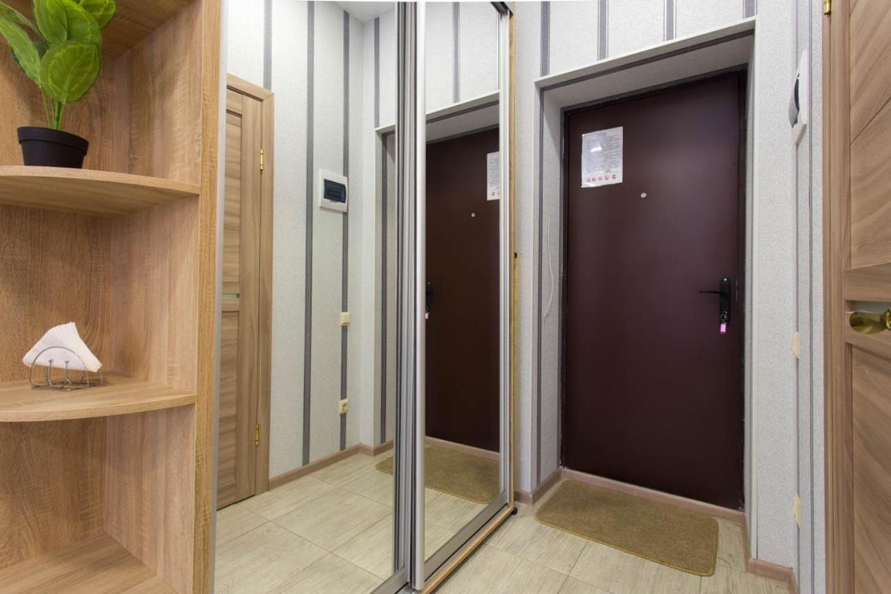 Well Located Studio - Yaroslavska Str. 21 Apartment Харков Екстериор снимка