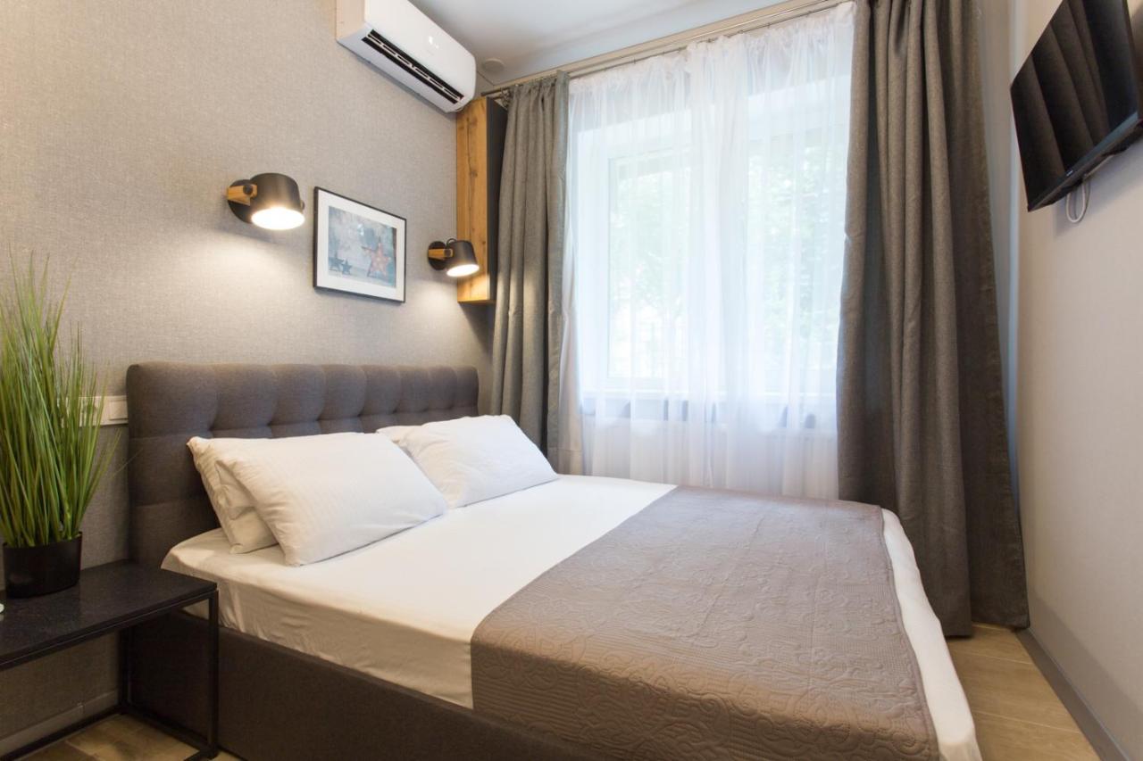 Well Located Studio - Yaroslavska Str. 21 Apartment Харков Екстериор снимка