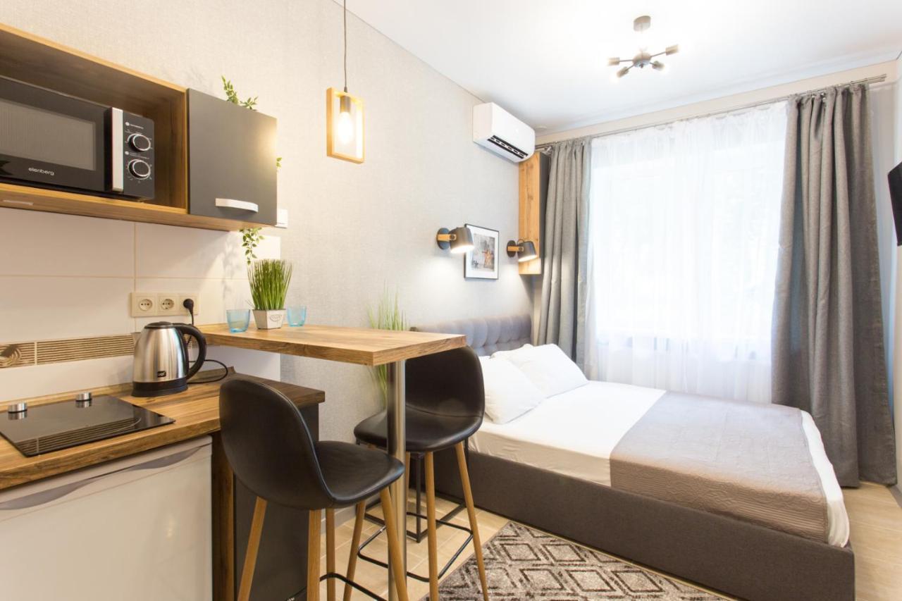 Well Located Studio - Yaroslavska Str. 21 Apartment Харков Екстериор снимка