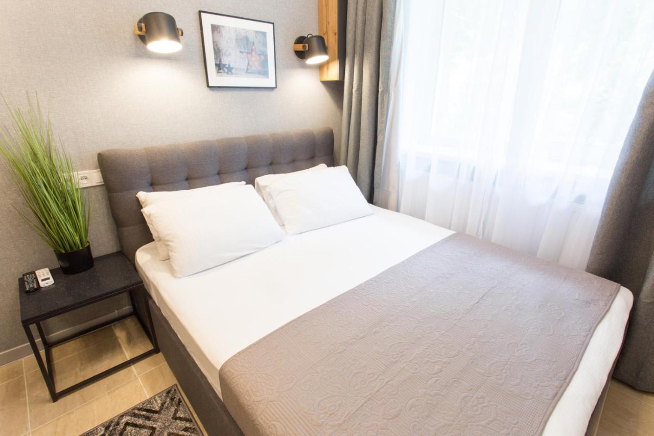 Well Located Studio - Yaroslavska Str. 21 Apartment Харков Екстериор снимка