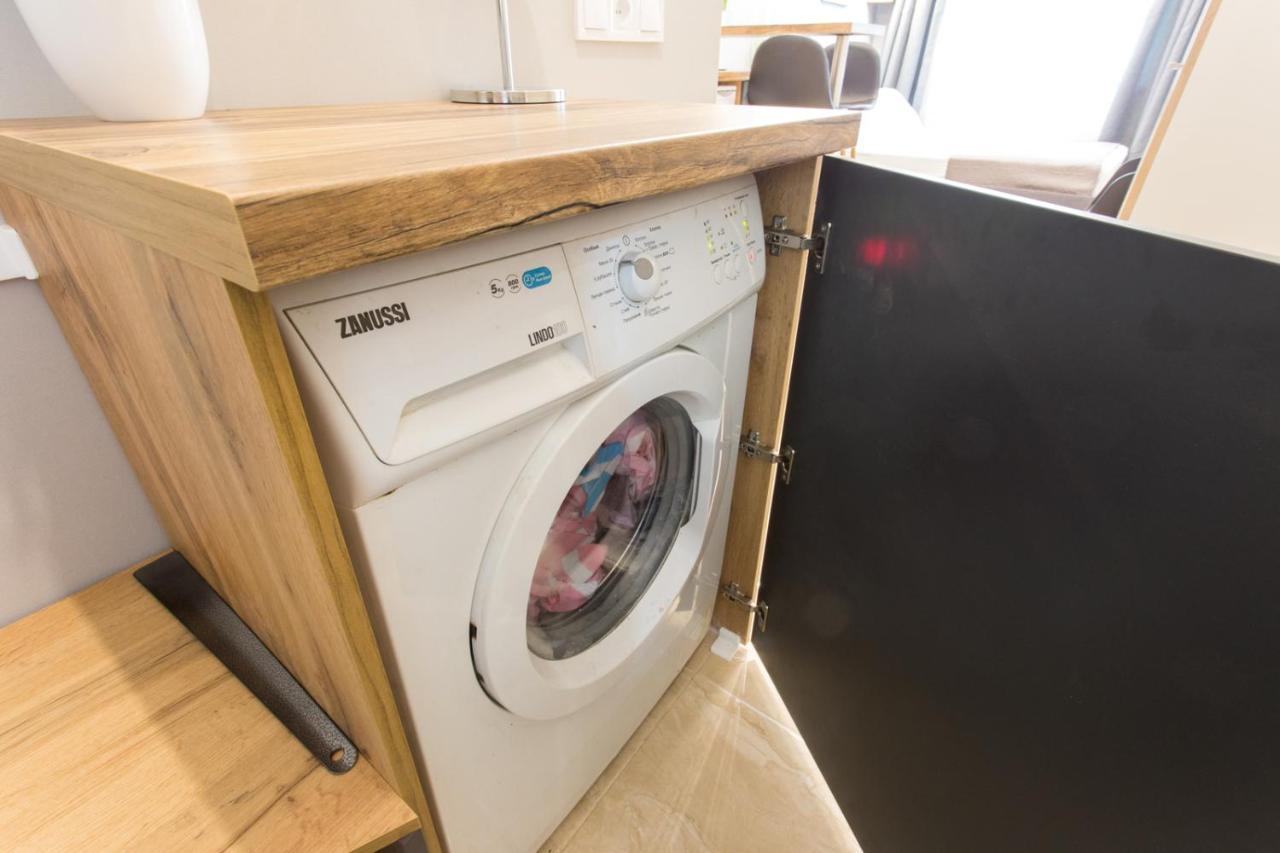Well Located Studio - Yaroslavska Str. 21 Apartment Харков Екстериор снимка