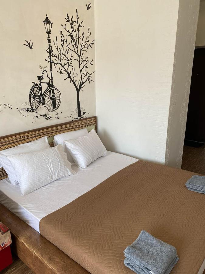Well Located Studio - Yaroslavska Str. 21 Apartment Харков Екстериор снимка
