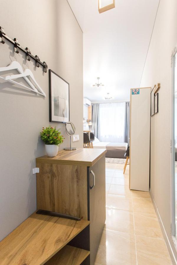 Well Located Studio - Yaroslavska Str. 21 Apartment Харков Екстериор снимка