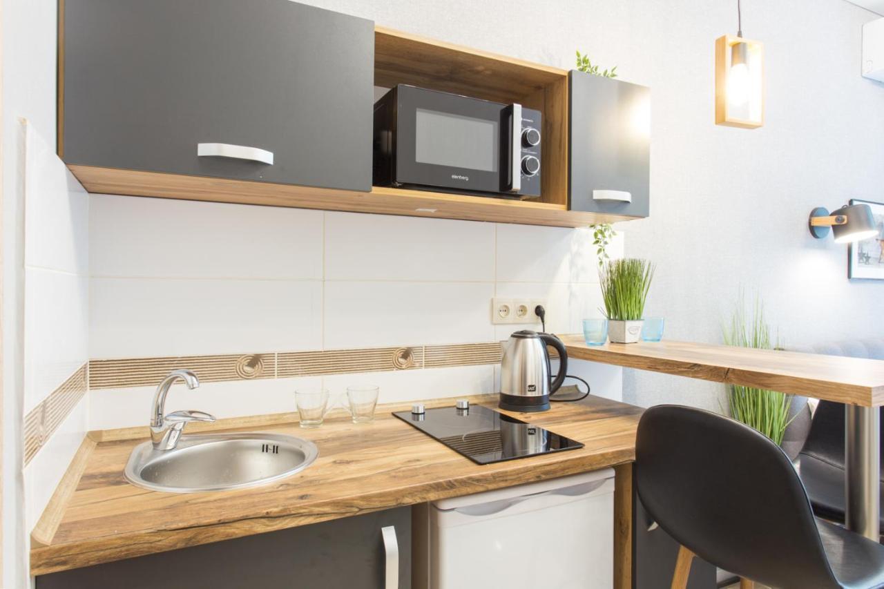 Well Located Studio - Yaroslavska Str. 21 Apartment Харков Екстериор снимка