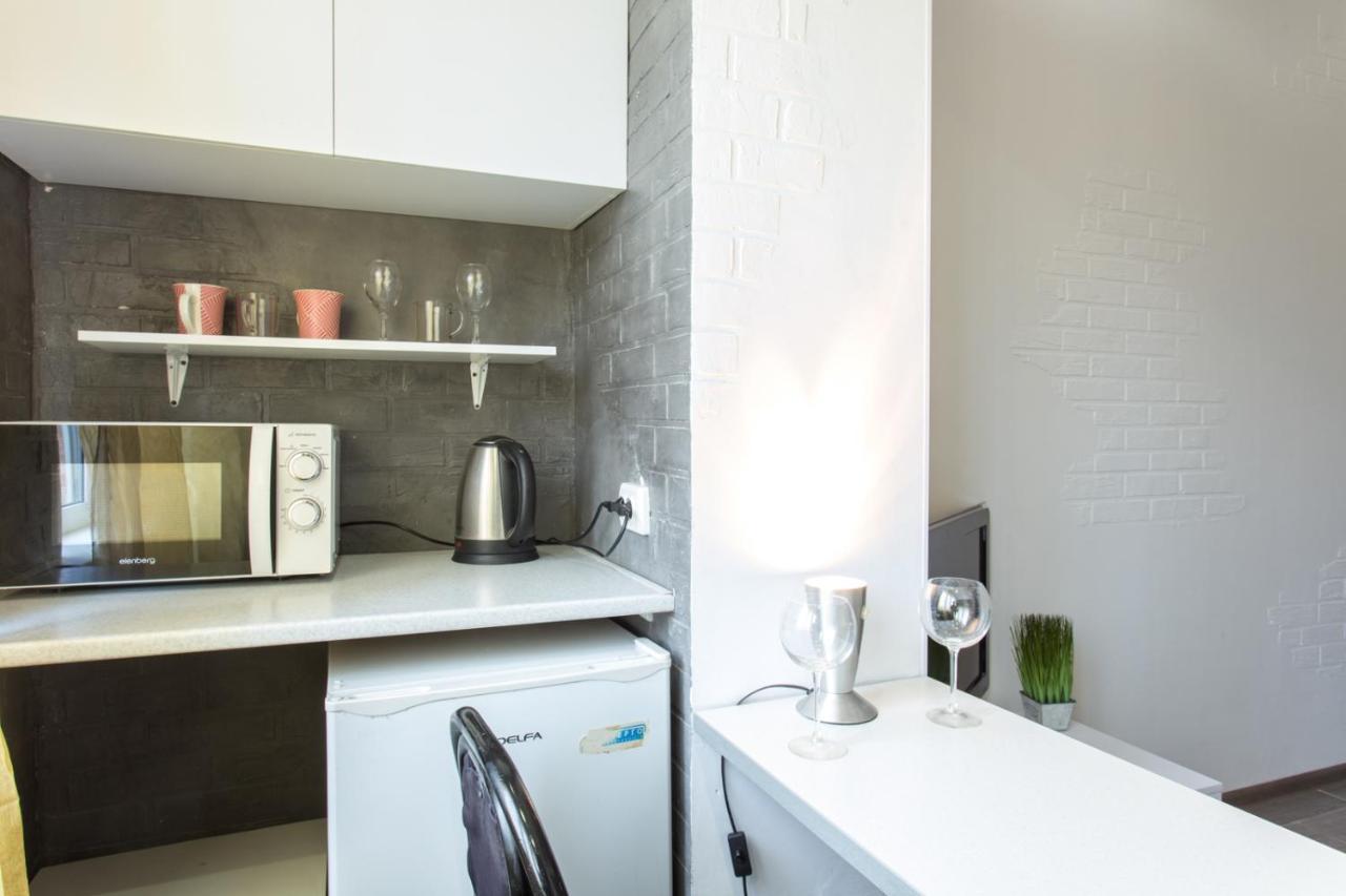 Well Located Studio - Yaroslavska Str. 21 Apartment Харков Екстериор снимка